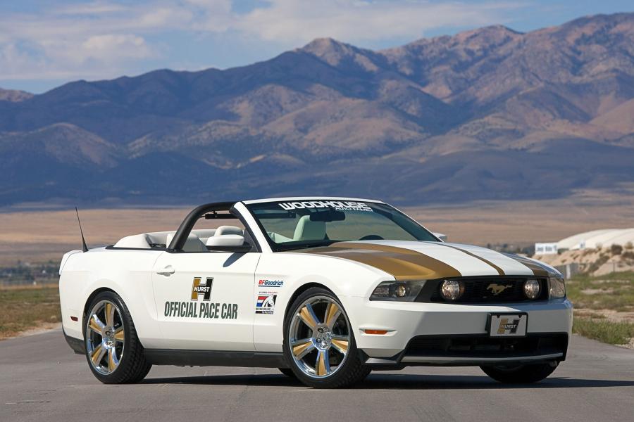 Ford Mustang Pace Car by Hurst '2010